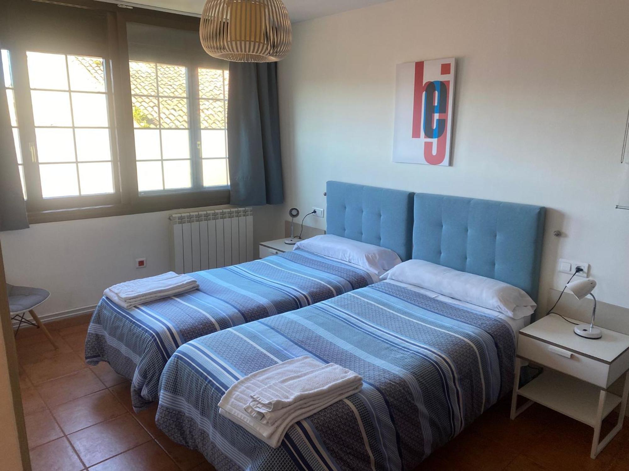 Apartamentos Hevia Вальявисьоса Экстерьер фото