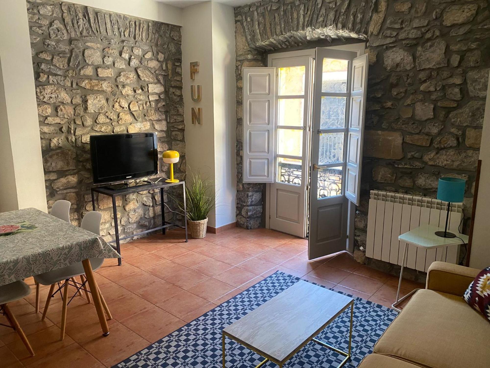 Apartamentos Hevia Вальявисьоса Экстерьер фото